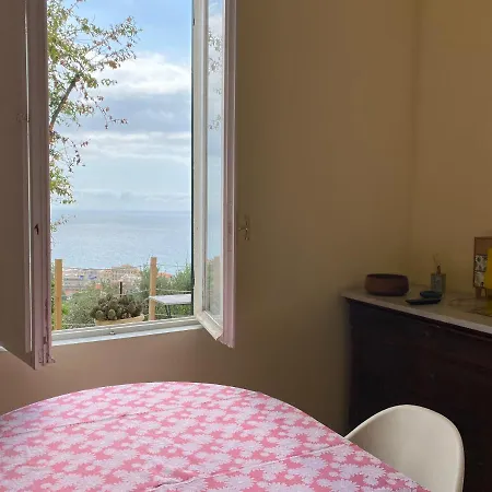 Appartamento Prima Collina Spaziosa Casa Vista Mare Per 10 Persone