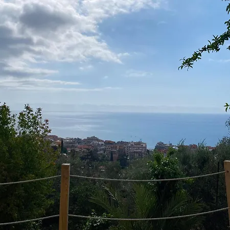 Prima Collina Spaziosa Casa Vista Mare Per 10 Persone Appartamento Alassio