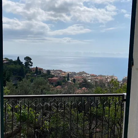 Prima Collina Spaziosa Casa Vista Mare Per 10 Persone Daire Alassio
